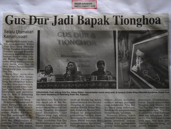 Gus Dur Jadi Bapak Tionghoa